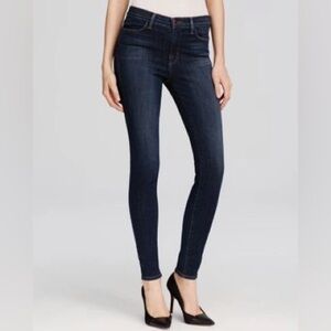 J Brand Maria Skinny Jeans in Oblivion
